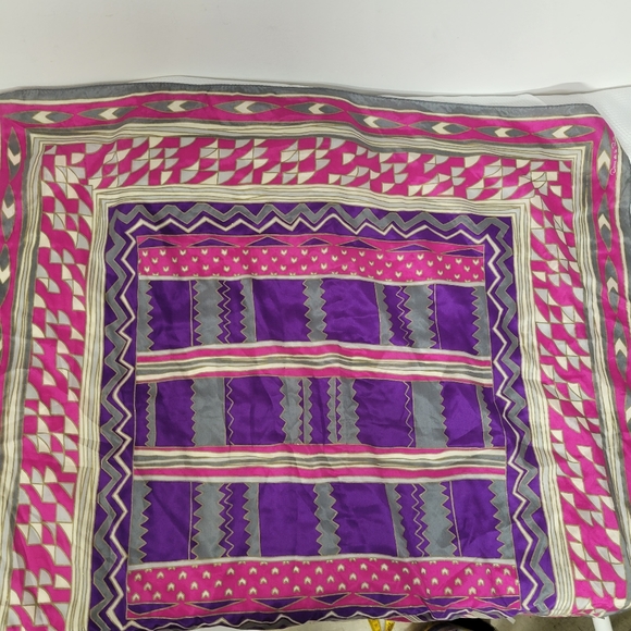 Vintage Oscar de la Renta Scarf 1980s Purple FuchsiaGray Gold Large Square 31" - Picture 5 of 6
